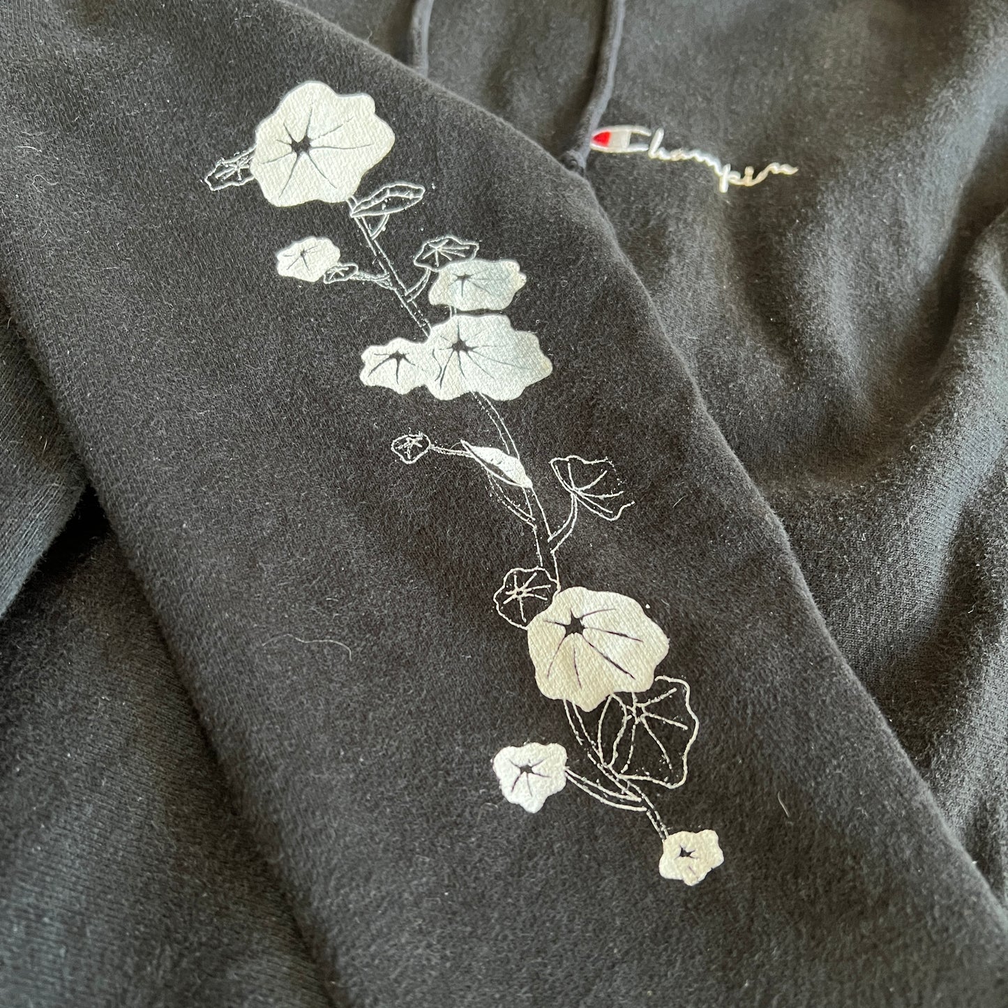 Hoodie (Size Medium - Champion)