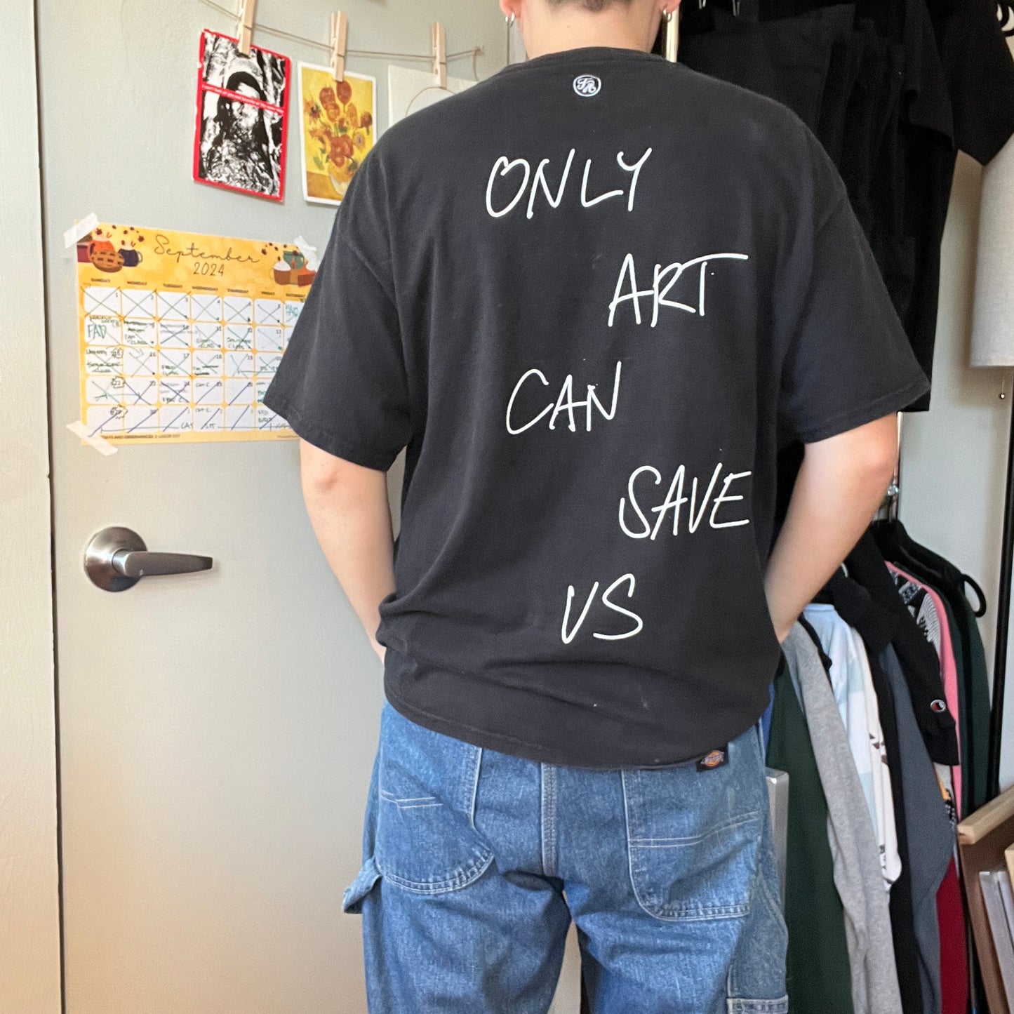 T-Shirt (Size Large - Champion)